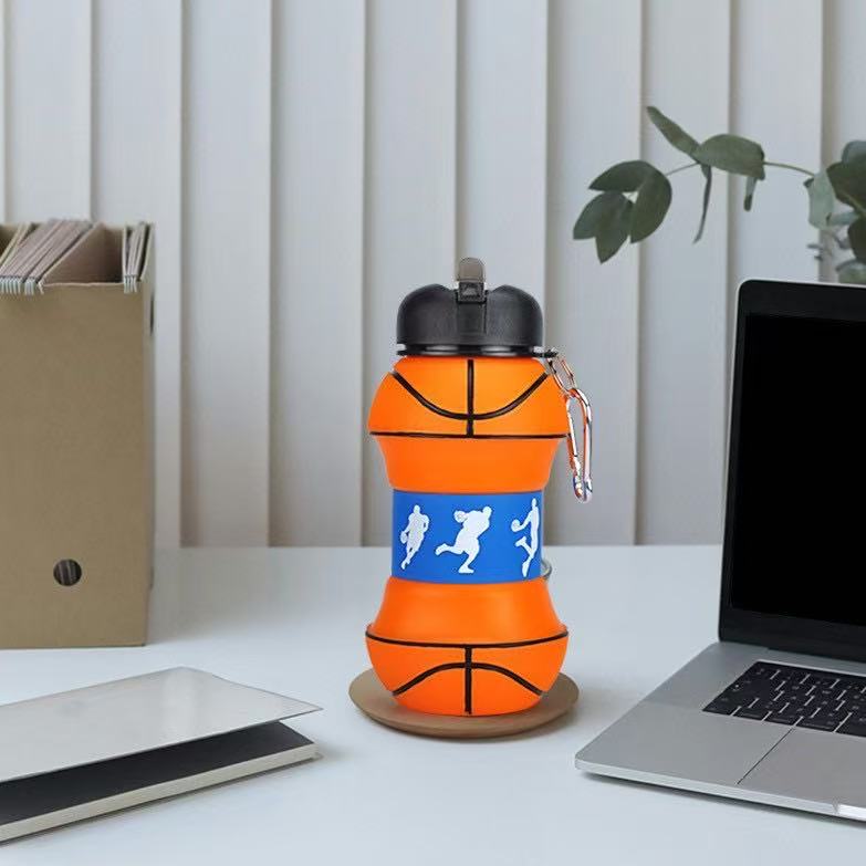 Silicone Football Foldable Water Bottle Kettle Unisex Drinking Bottles for Gym Outdoor Activity